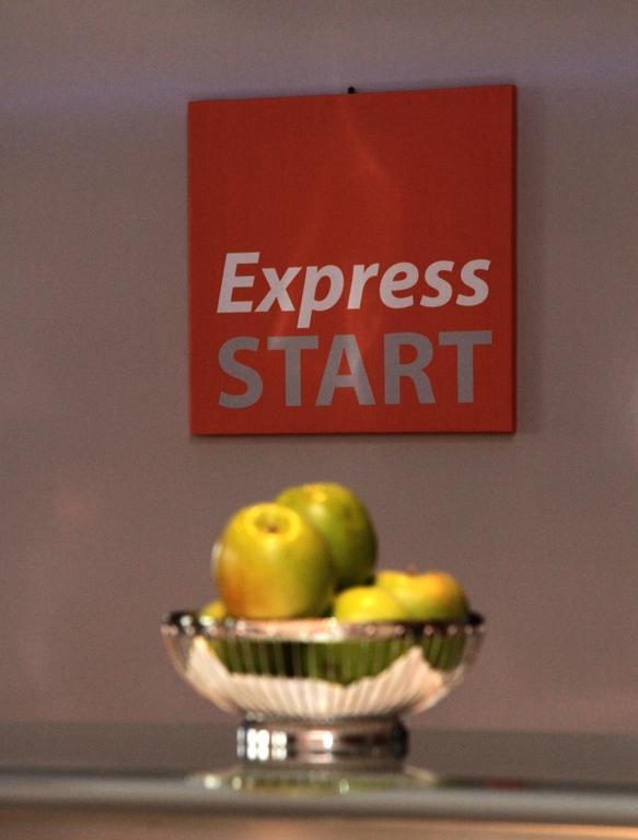 Holiday Inn Express Istanbul-Ora Екстериор снимка